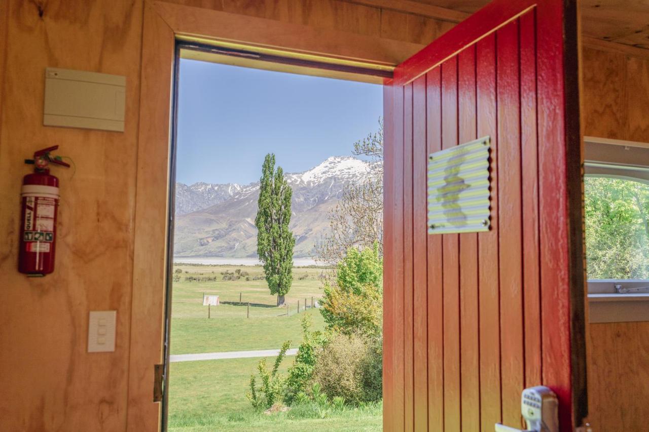特卡波湖 Mount Cook Station Huts酒店 外观 照片