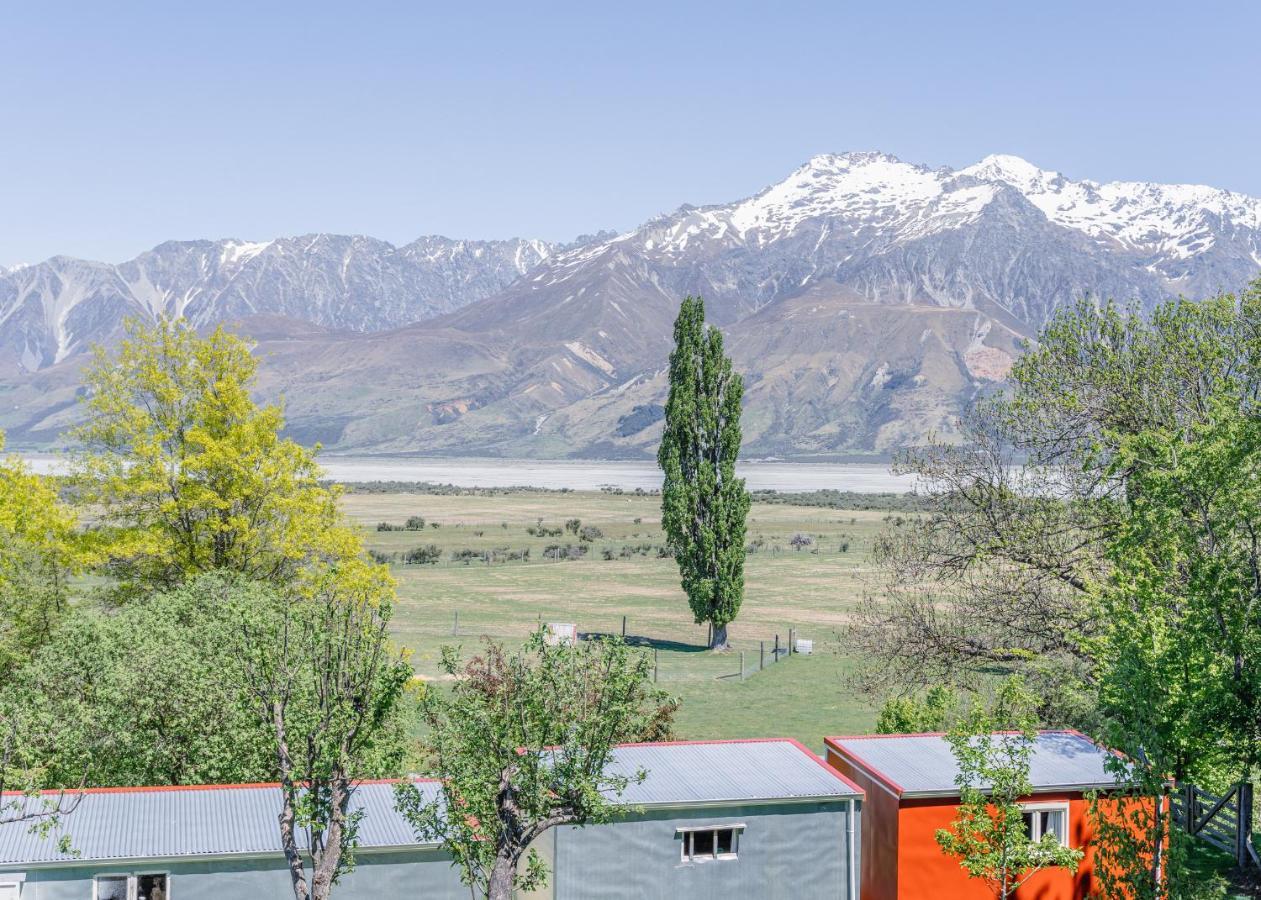 特卡波湖 Mount Cook Station Huts酒店 外观 照片
