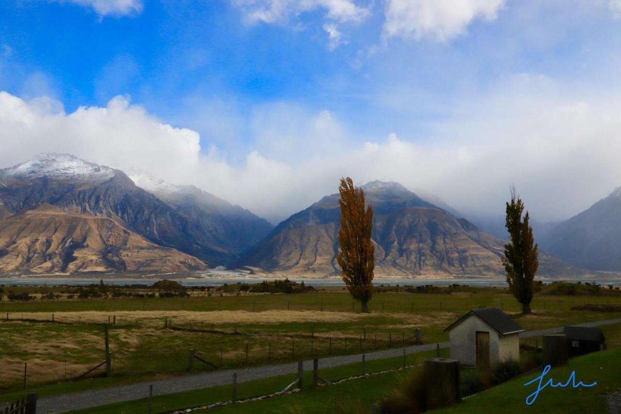 特卡波湖 Mount Cook Station Huts酒店 外观 照片